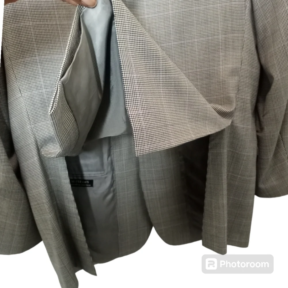 Corneliani Italian Wool Blazer Charcoal Micro Houndstooth Mens 44R Saks Fifth Av